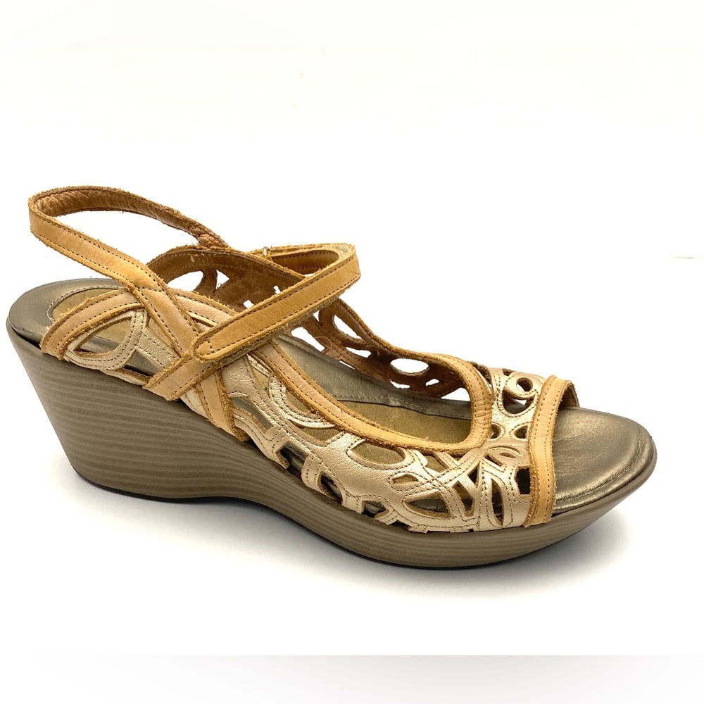 Naot Deluxe Wedge Heel Sandal Womens Champagne Leather Size 42 US 11-11.5